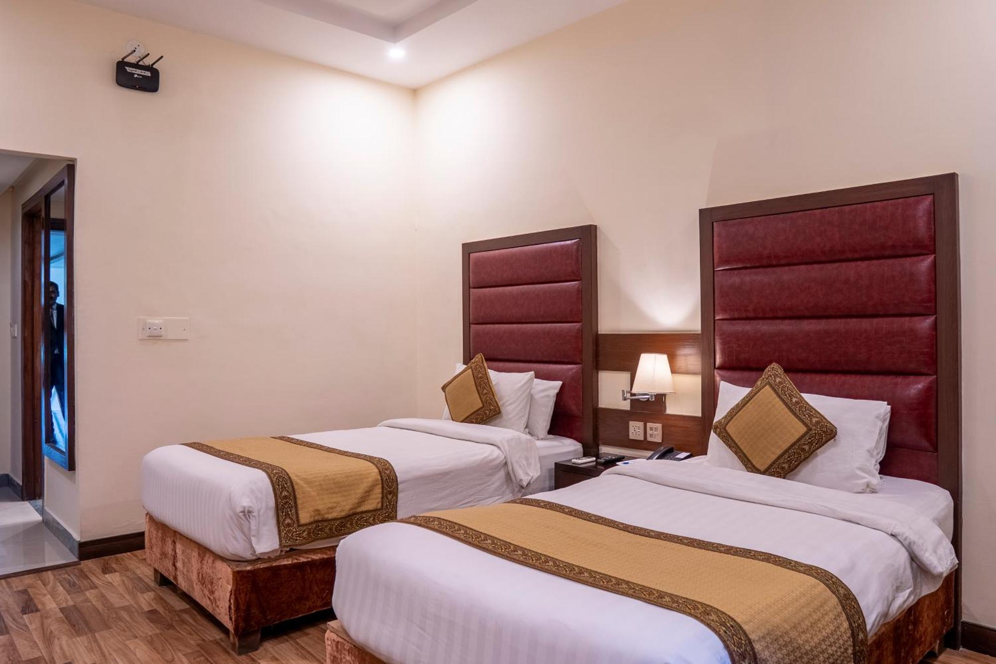 Legend Hotel Ισλαμαμπάντ Εξωτερικό φωτογραφία